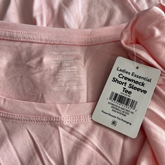 Pink Tshirt - Picture 6 of 8